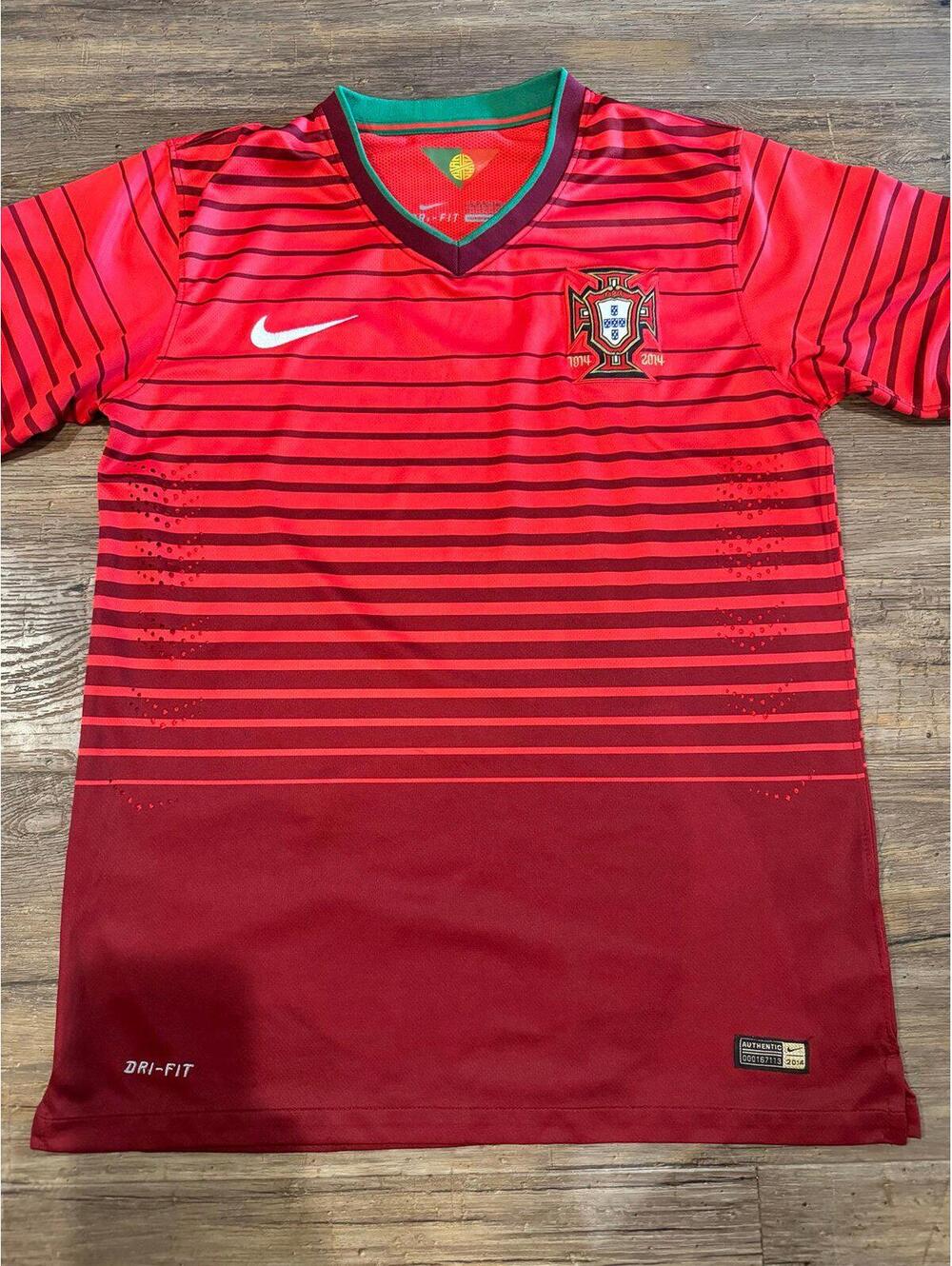 Nike Soccer Jersey Tshirt Portugal 2014-15 Red Shirt Sz sm - Picture 3 of 8